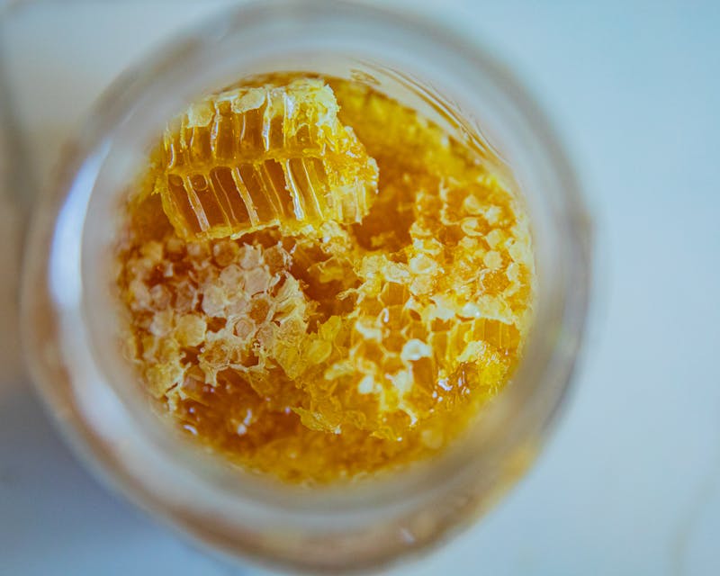 عسل طبيعي فاخر — Premium natural honey from Tafila Mountains Jordan
