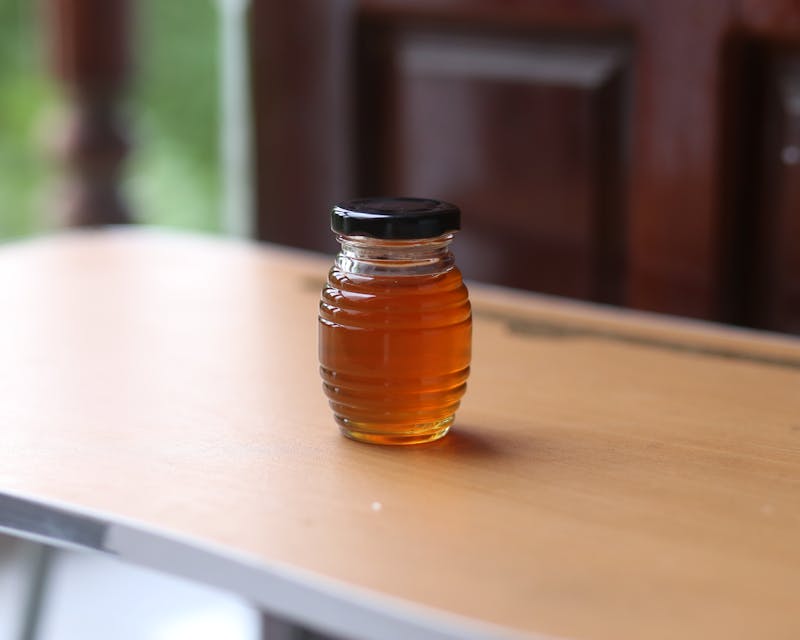 العكبر الطبيعي — Natural propolis bee resin Jordan